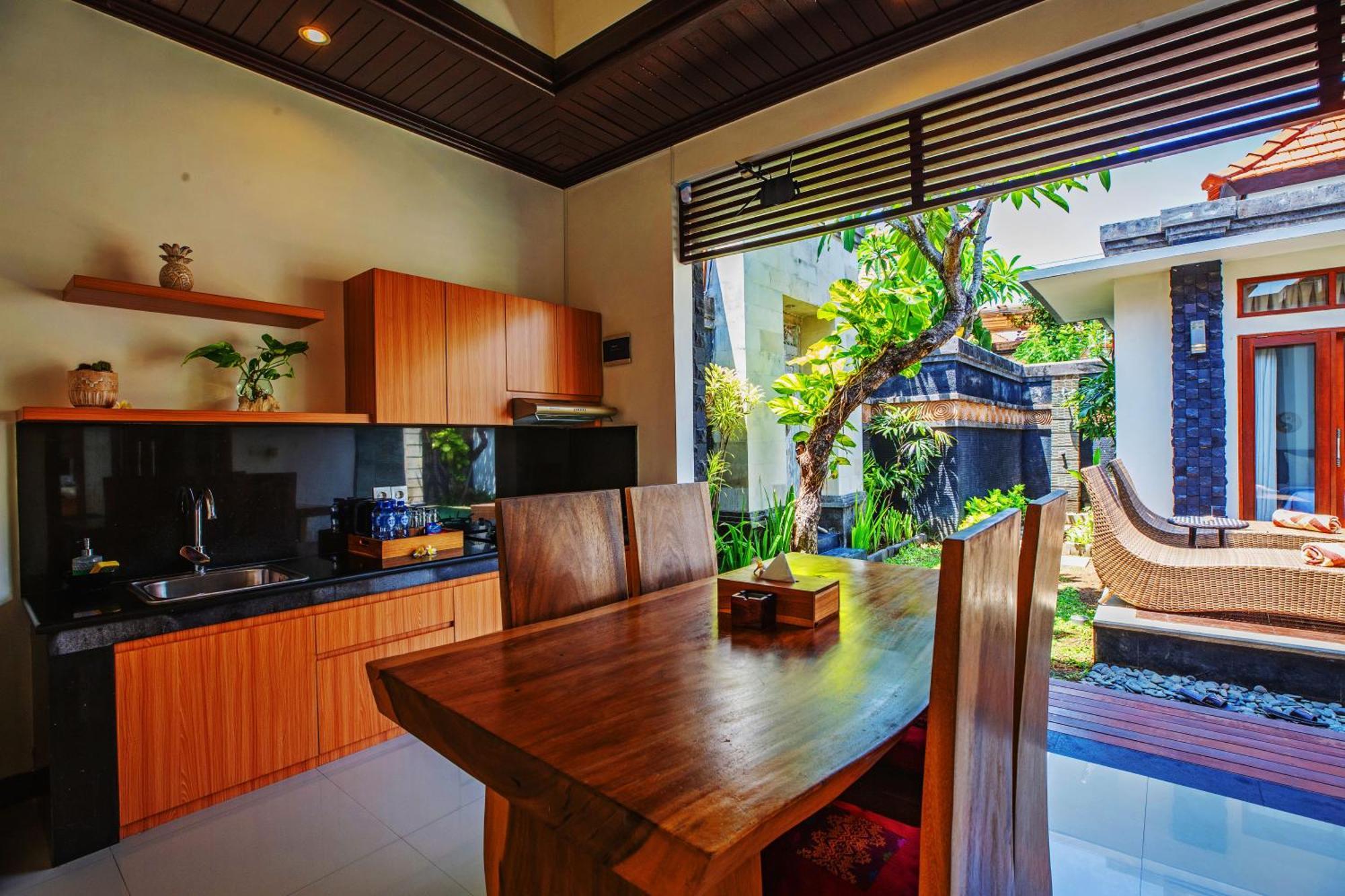 Kayu Suar Bali Luxury & Villa Sanur (Bali)